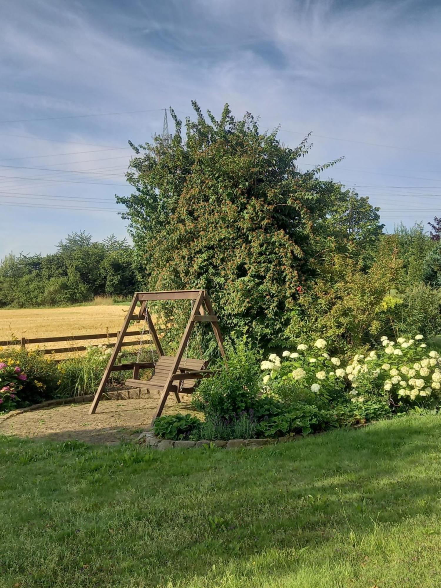 Ferienwohnung Feld Und Wiese Hoexter Exterior photo