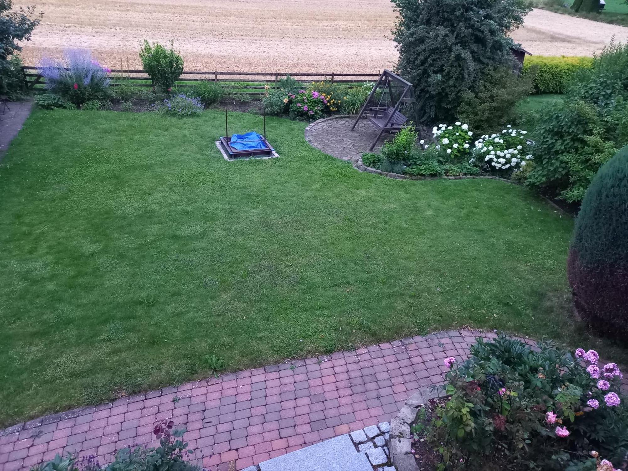 Ferienwohnung Feld Und Wiese Hoexter Exterior photo